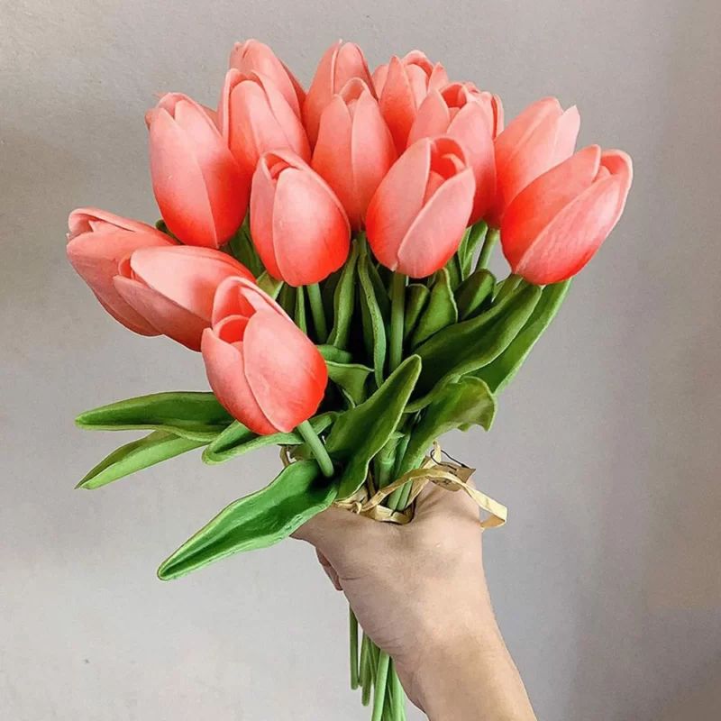 HOA CƯỚI TULIP - HOA CẦM TAY SANG CHẢNH